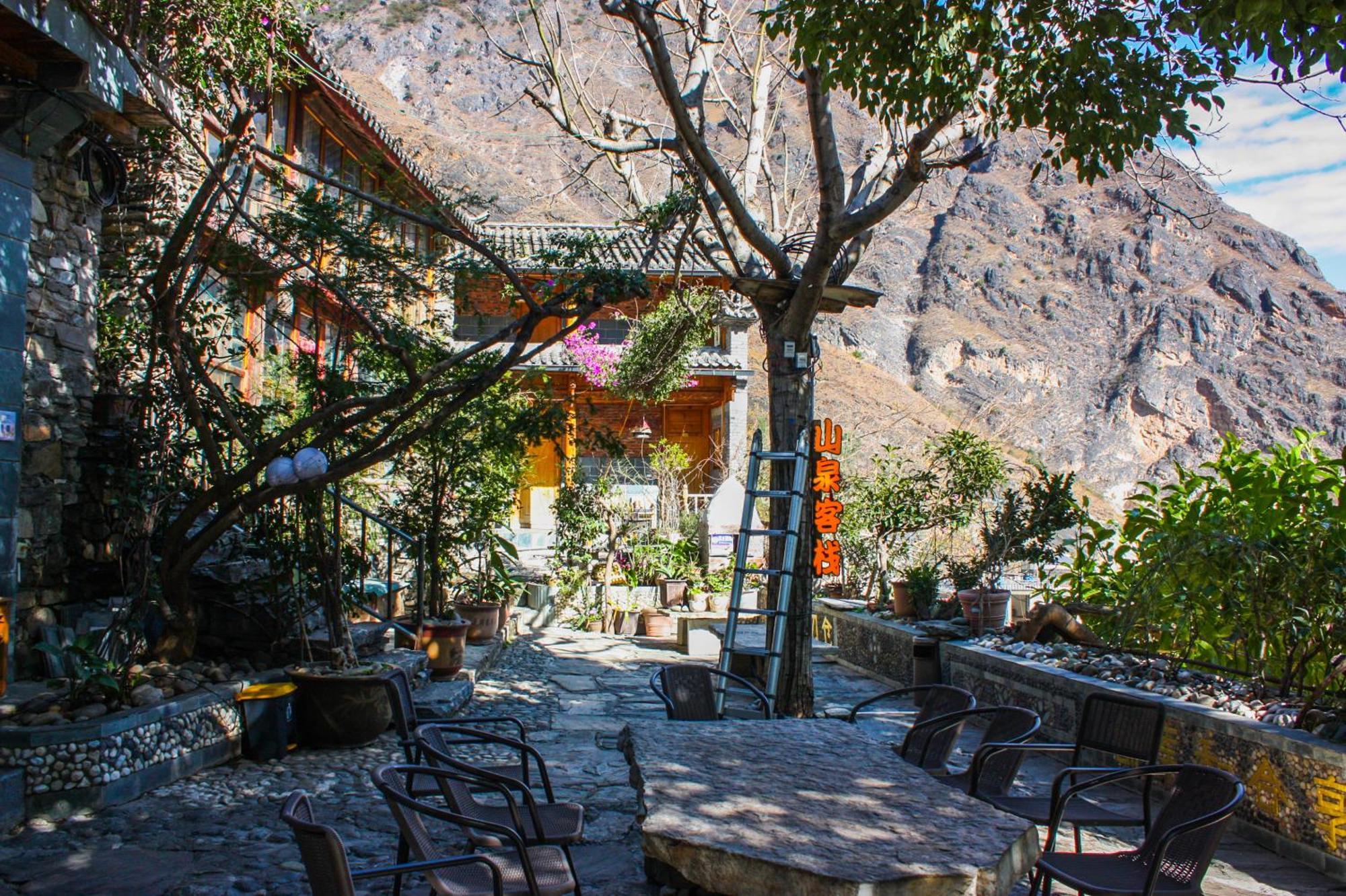 Tiger Leaping Gorge Sean'S Spring Guesthouse シャングリラ県 エクステリア 写真